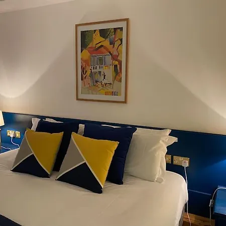 Sea View, 1st Floor, Harbour Mill, Quay Daire *