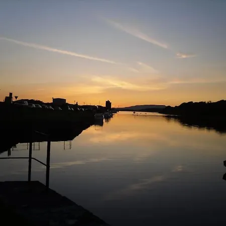 Sea View, 1st Floor, Harbour Mill, Quay Daire *